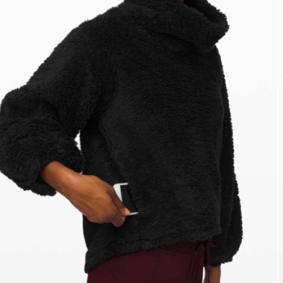 WARM RESTORE SHERPA PULLOVER- size M/L - Picture 2 of 7